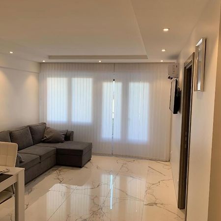 Le Palladium Cannes Bagian luar foto