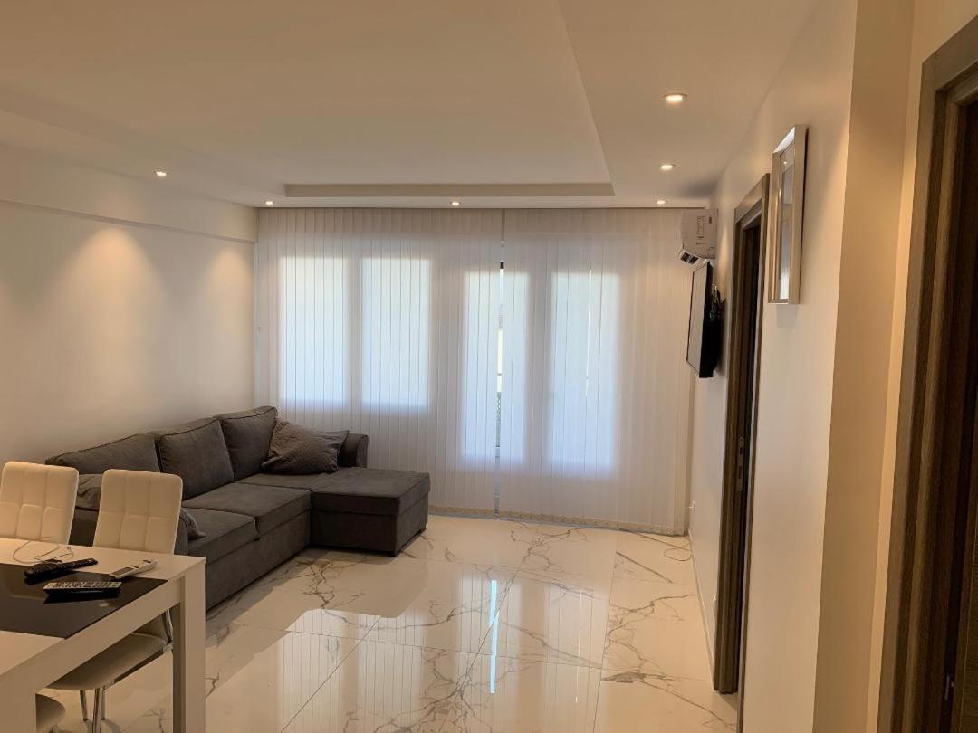 Le Palladium Cannes Bagian luar foto