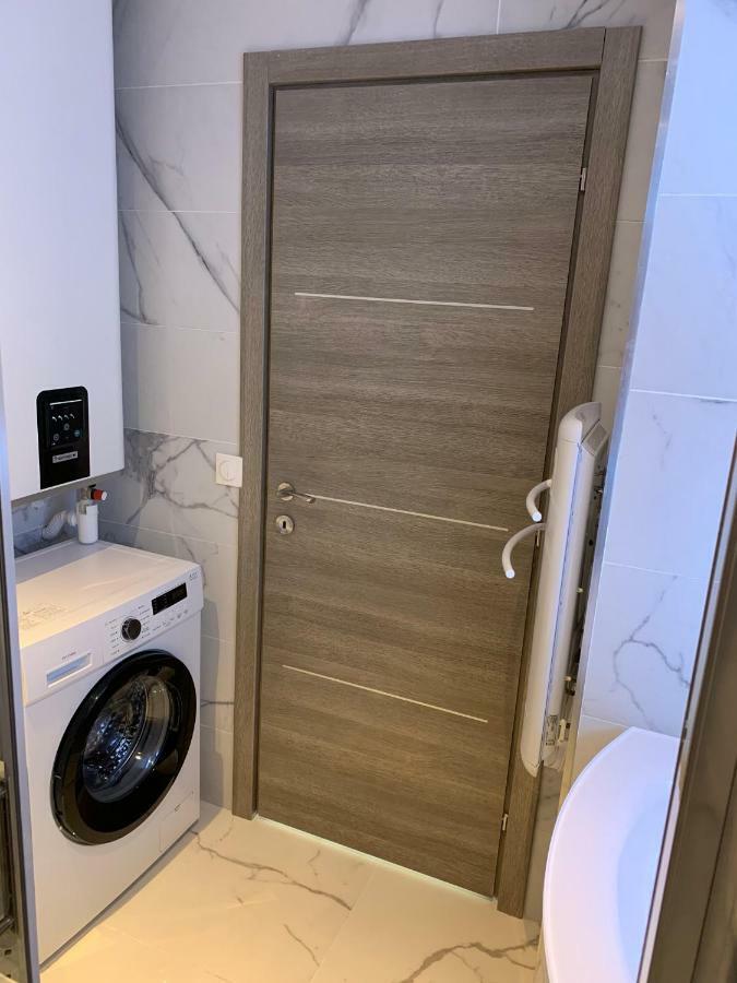 Le Palladium Cannes Bagian luar foto
